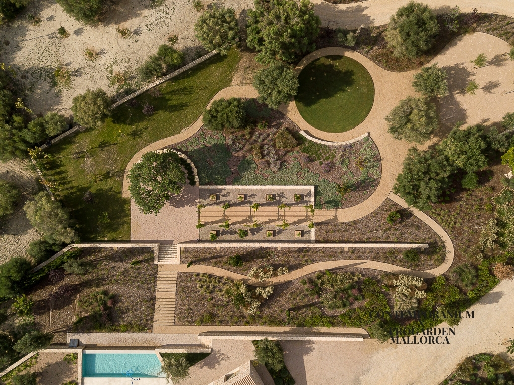 Garden overview in Mallorca